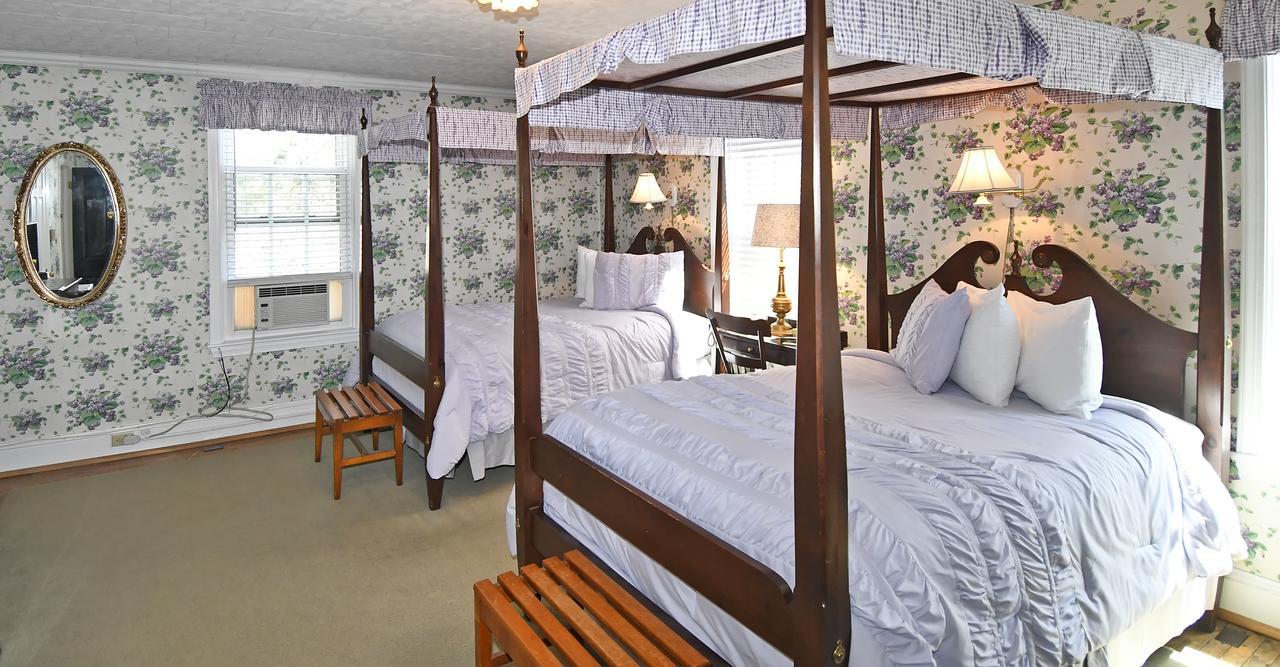 The Country Inn Of Berkeley Springs Exteriér fotografie